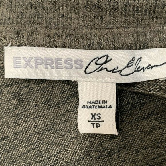 Express One Eleven Women Blouse Size XS 3/4 Sleeve Tunic Hi Low V Neck Green - Picture 5 of 7